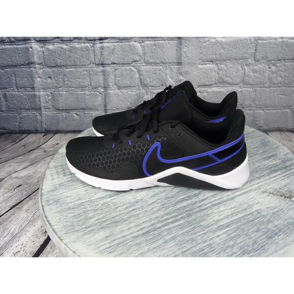 Nike  Legend Essential 2 Old Royal/Black-Racer Blue Men 9 NIB - Picture 6 of 11